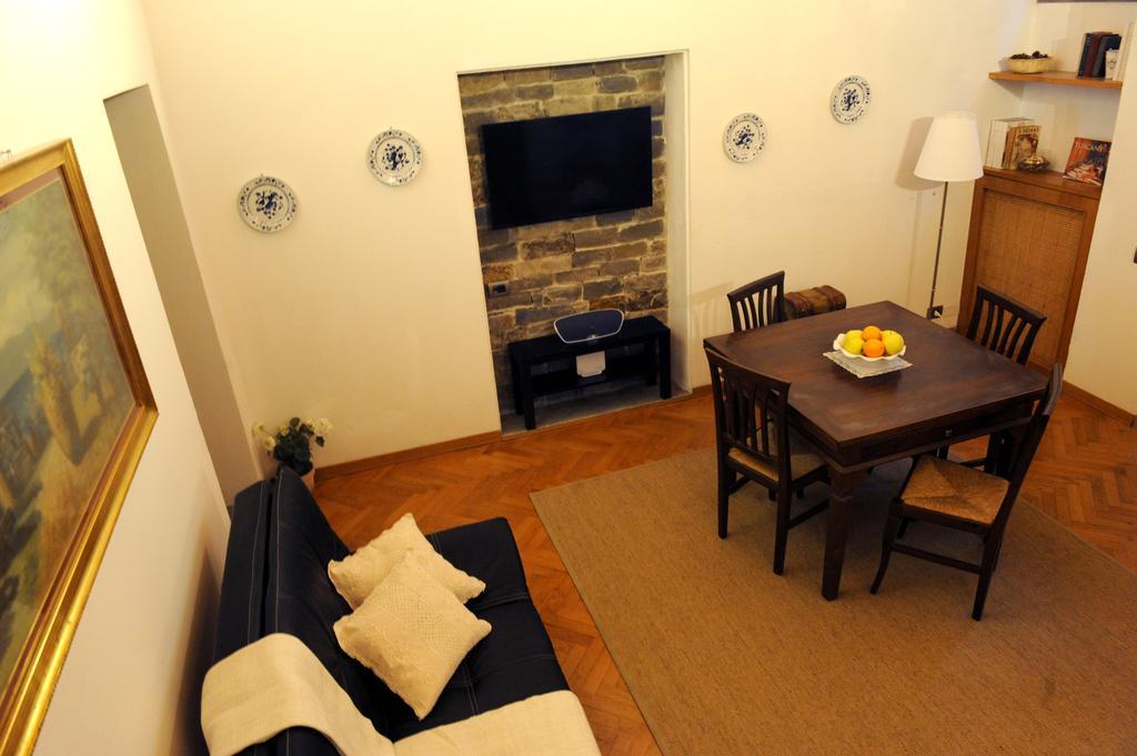 פירנצה Aria Di Casa Apartment מראה חיצוני תמונה